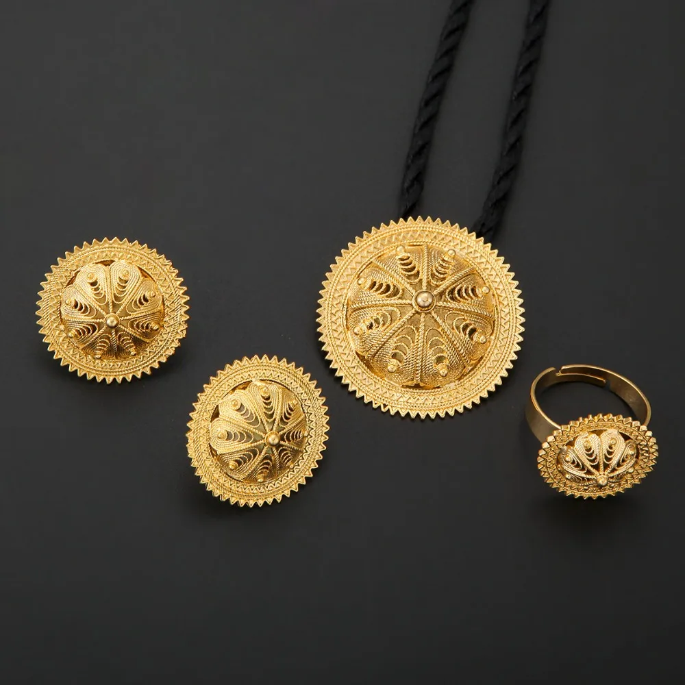 Комплект ювелирных изделий серьги с подвеской и золотым наполнителем|earrings kit|earring