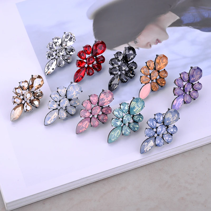LUBOV 2018 Новые элегантные женские серьги для пирсинга классические ретро гвоздики