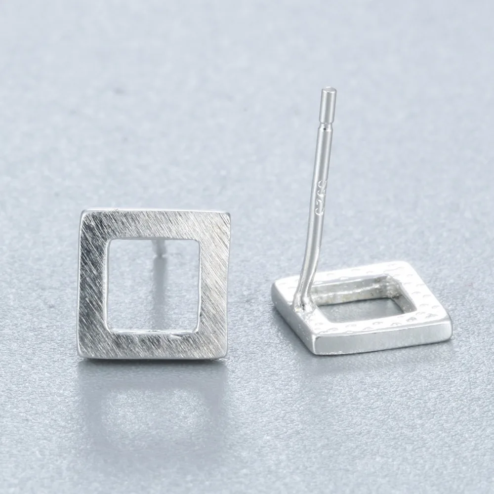 Kinitial Простые полые квадратные серьги гвоздики очаровательные серебряные