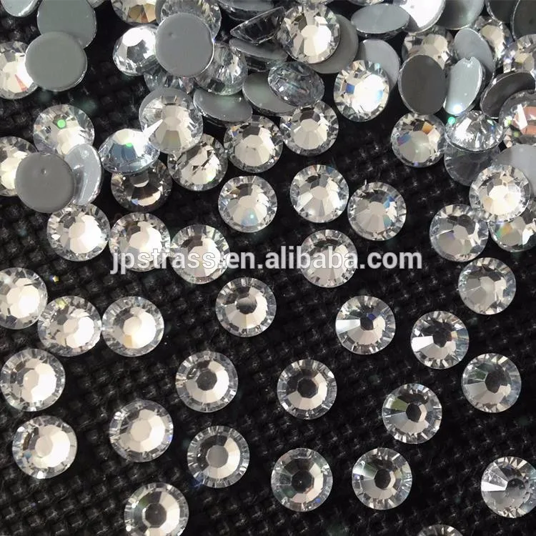 

Free shipping !!! Korea rhinestone SS16 100 gross Hot fix rhinestone Crystal for belts decor,14 cutting facets high quality