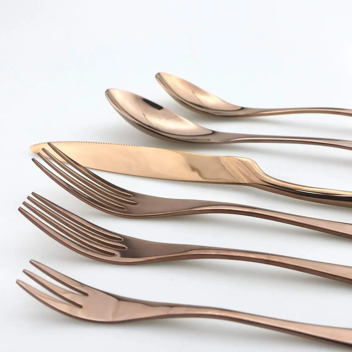 

Rose Gold Tableware Dinner Set 304 Stainless Steel Dinnerware Set Serving Spoon Butter Steak Knife Teaspoon Fruit Fork
