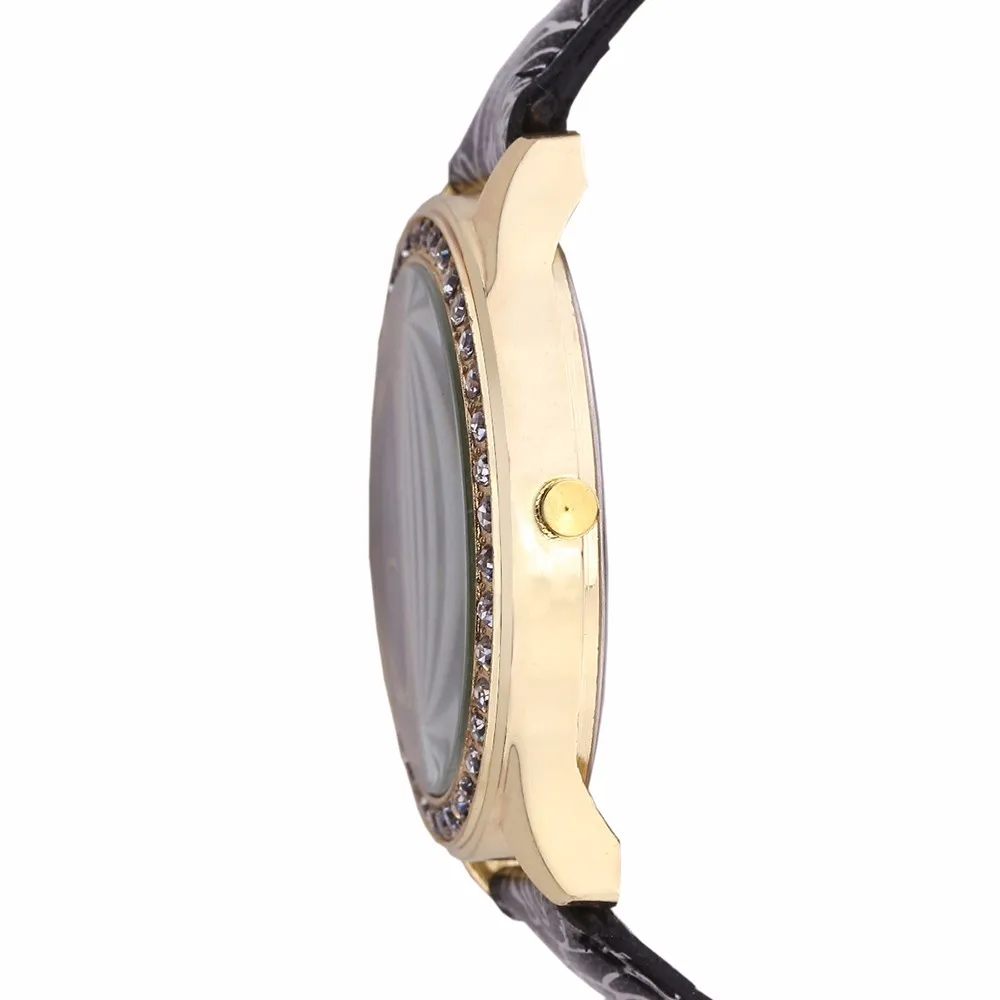 Женские часы с цветным ремешком кожаный ремешок цифровым циферблатом Кварцевые