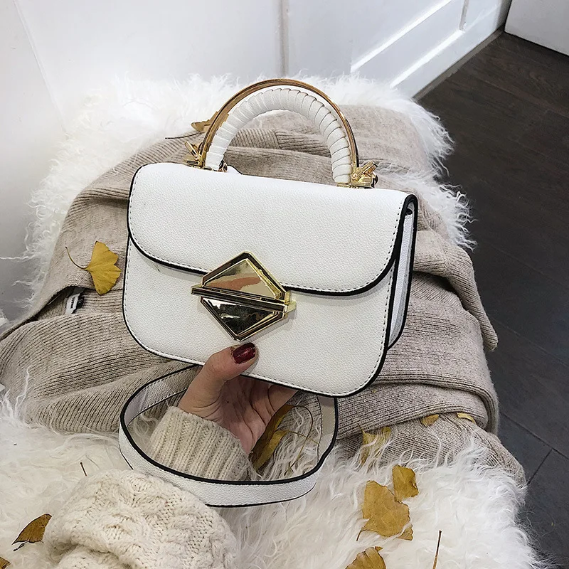 2019 Весенняя Новая модная женская сумка на плечо с цепью клапаном дизайнерские