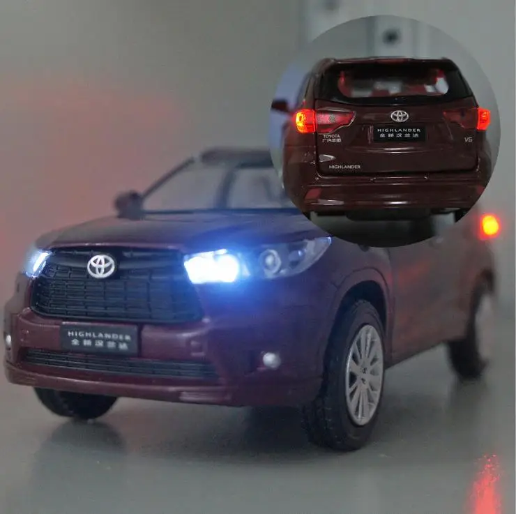 Высокая имитация Toyota Highlander 1:32 весы из сплава оттягивающая модель автомобиля