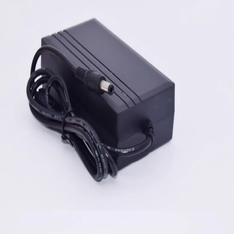 220 В поворот на постоянный ток 12V5A автомобильный усилитель звука для автомобиля