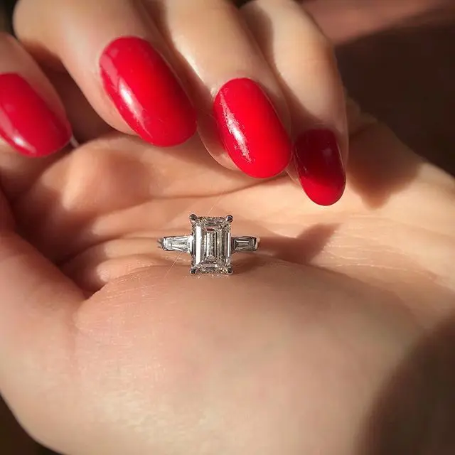 Huitan роскошное кольцо средней длины костяшки 2019 классический кубический цирконий