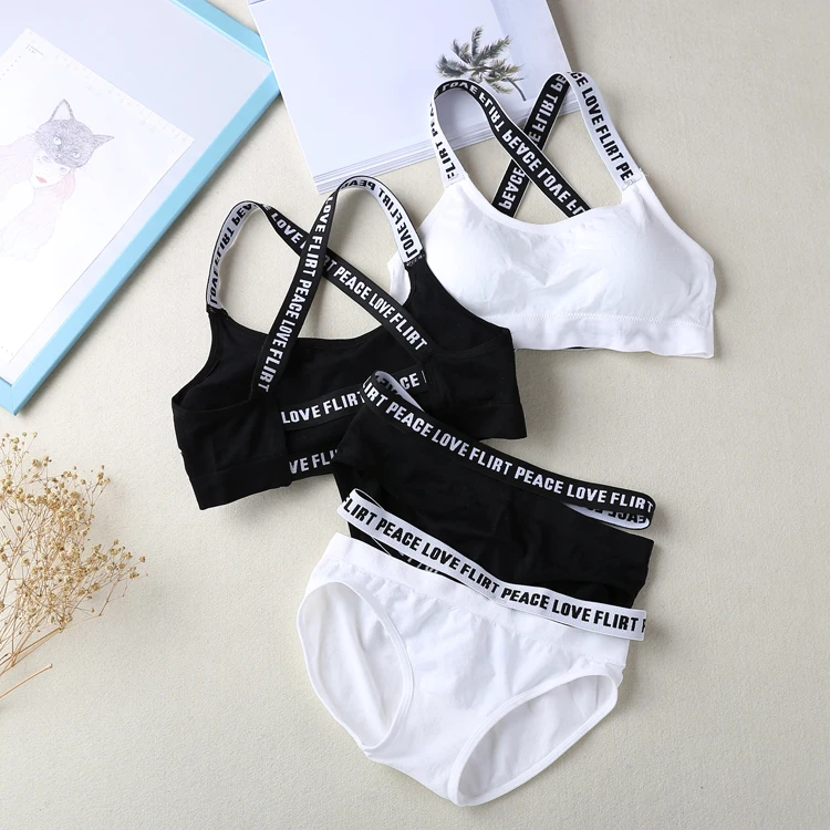 Для женщин Письмо Lounge Нижнее Бельё для девочек удобные Беспроводной Loungewear белье бюстгальтер Черный и белый хлопок Бюстгальтеры для женщин Наборы для ухода за кожей