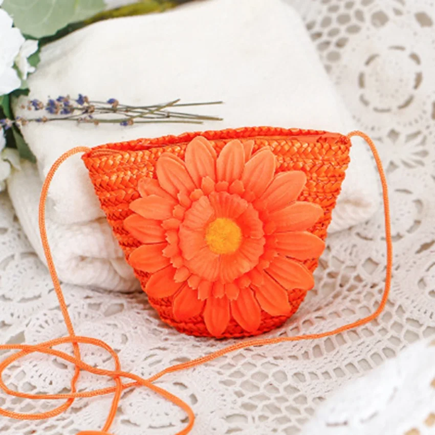

Shoulder ethnic style lovely flower straw bag mini Messenger bag knit key purse children's holiday leisure beach bag