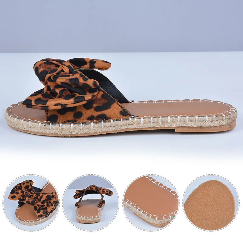 Шлепанцы женские леопардовые пляжные сандалии на платформе с бантом открытый