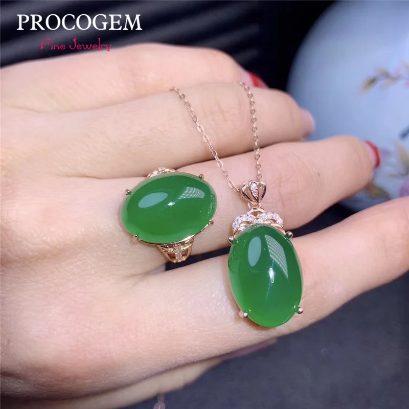 

Женский комплект из колье и серёг, из серебра 925 пробы