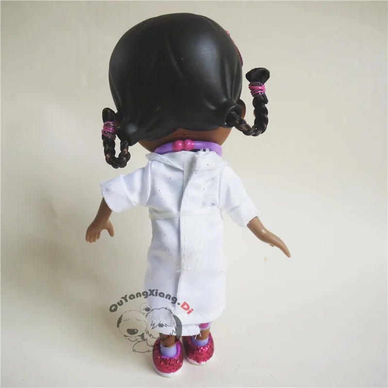 

Doc mcstuffins 13cm White coat Doll Figure