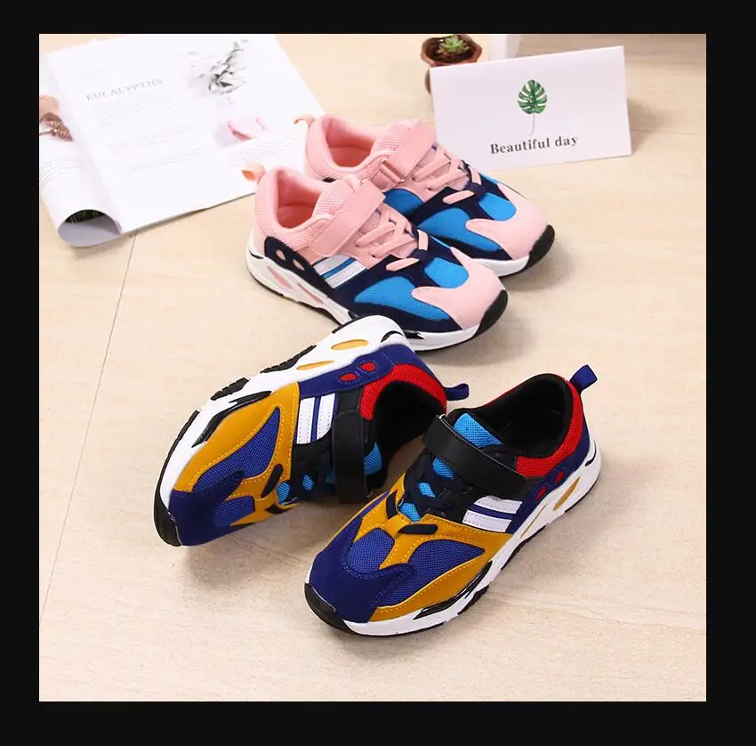 Спортивная обувь коллекция 2018 года дышащая для мальчиков и девочек бега