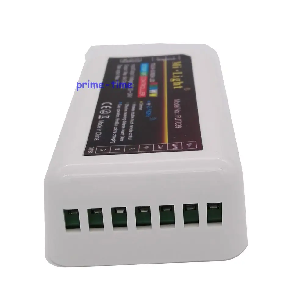 Контроллер MiLight RGB CCT (RGB + холодный белый теплый белый) флэш контроллер 2Ax5CH FUT039 2 4G RF