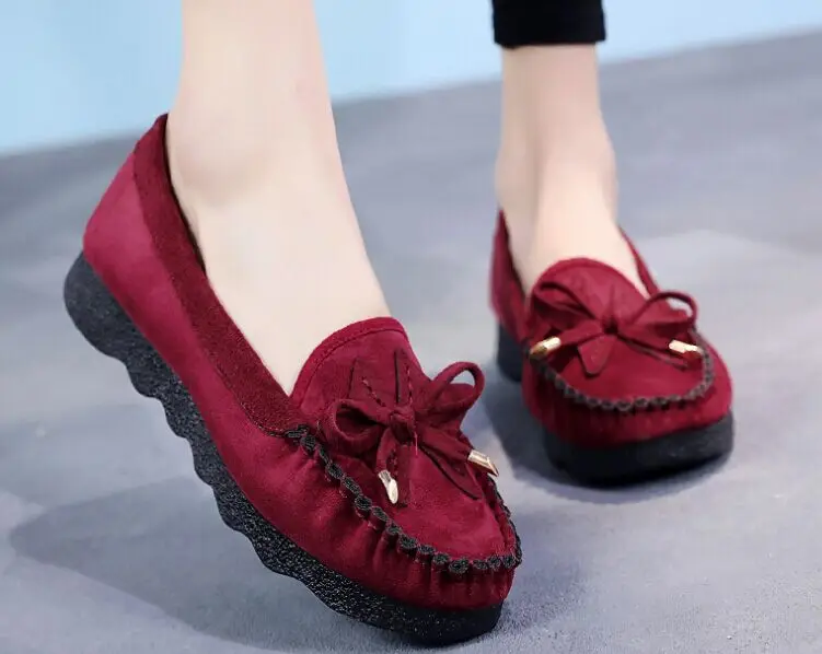 Женские мокасины на плоской подошве черные зеленые лоферы новинка весенне