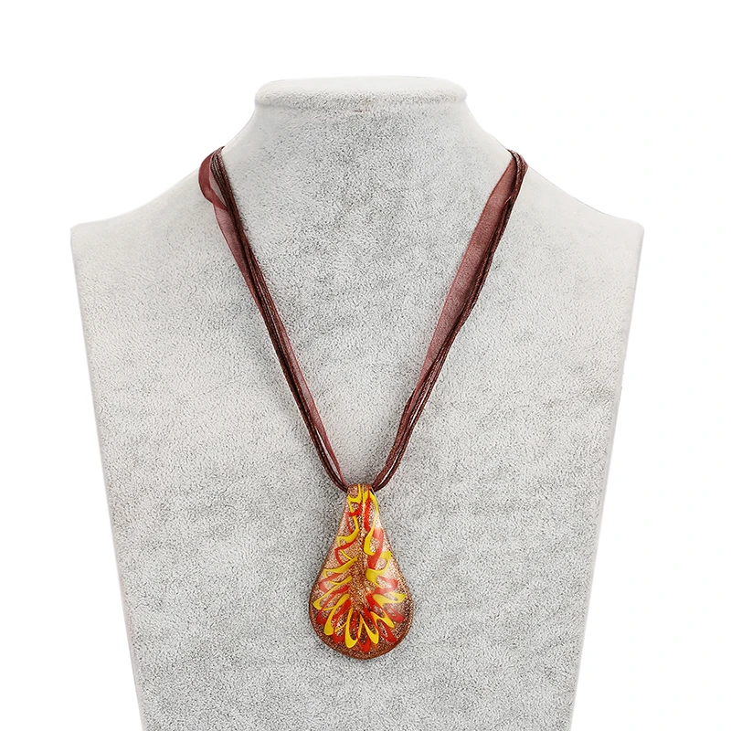 Цепочка с подвеской геометрической формы в виде сердца | Украшения и аксессуары