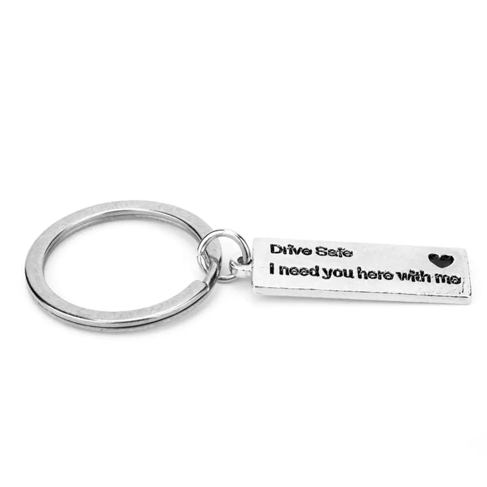 Драйв Сейф буквы брелок с гравировкой пары бойфренд девушка модное украшение