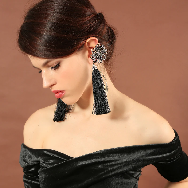 Черные/синие Асимметричные Длинные серьги в стиле ретро с цветком и кисточками