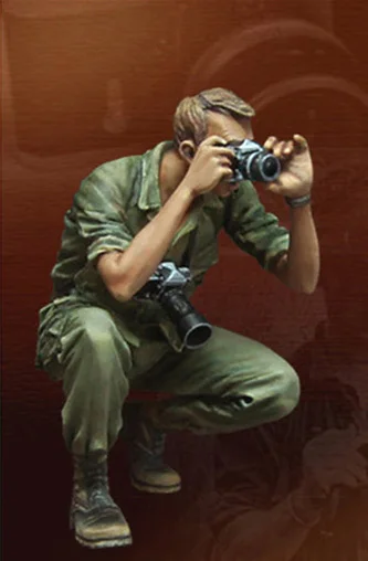 Масштаб 1/35 Неокрашенная фигурка из смолы Вьетнамская война военный фотограф|resin