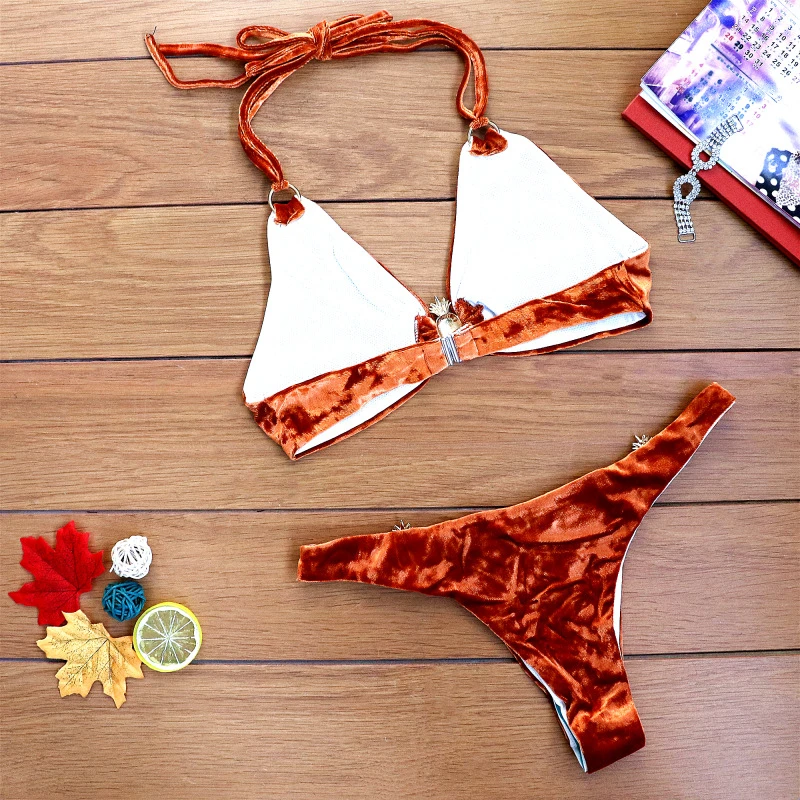 Женский бархатный костюм золотого цвета на весну 2019 комплект из двух предметов