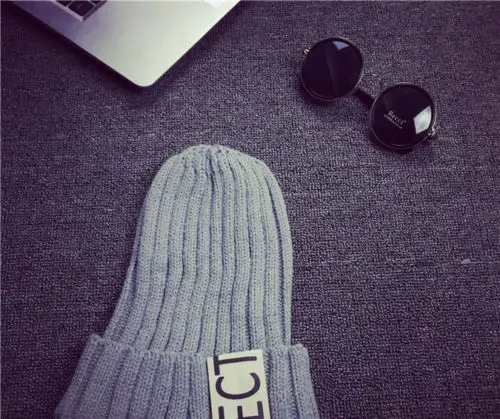 New Fashion Women Winter Letters Warm Knitted Hats Lovers Beanie Ski Skull Caps |
