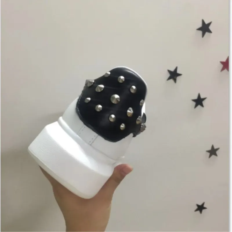 Всесезонная модная женская повседневная обувь кожаная дышащая на платформе