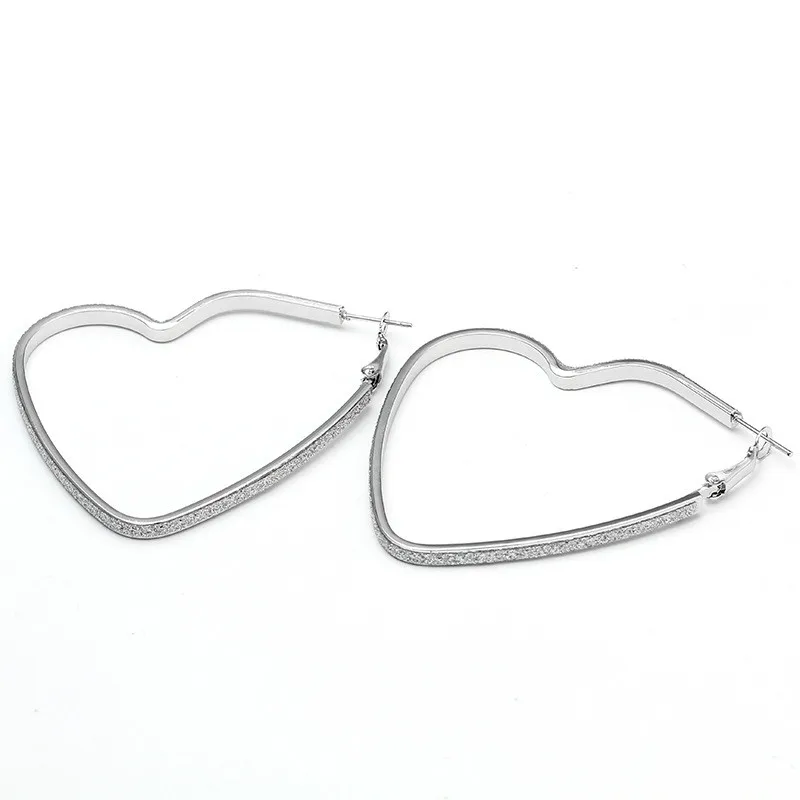 

Romantic Frosted Heart Hoop Earrings Diameter 60mm Trendy Gold/Silver Color Hoop Earrings For Women Girl Wedding Gift