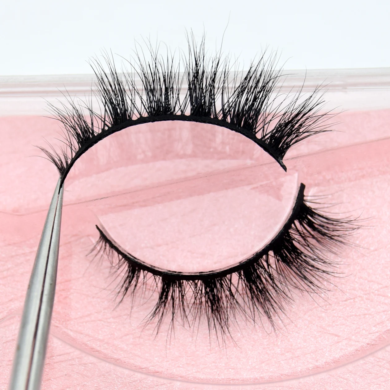 

Visofree New Arrival eyelashes handmade natural make up False eyelashes glitter packing 1 pair box make up 3D Mink Lashes M52