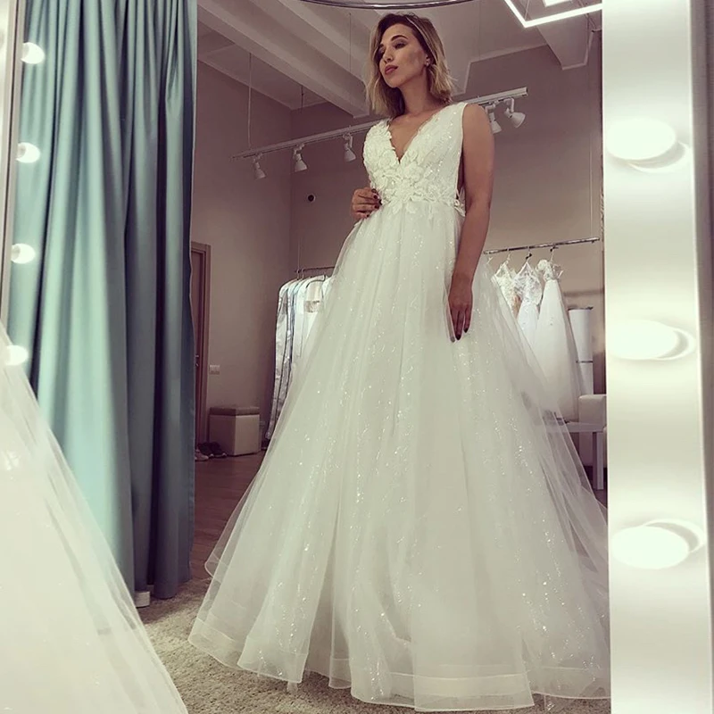 Свадебное платье без рукавов с v-образным вырезом цвет белый слоновая кость