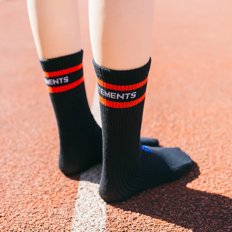 1 пара хлопковые Полосатые Гольфы Для женщин чулки в Корейском стиле для девочек