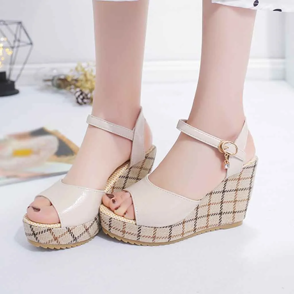 Женские босоножки на танкетке SAGACE летние в римском стиле толстой подошве с