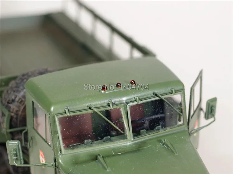 Модель от Hobby Boss 85506 1/35 русский KrAZ-255B