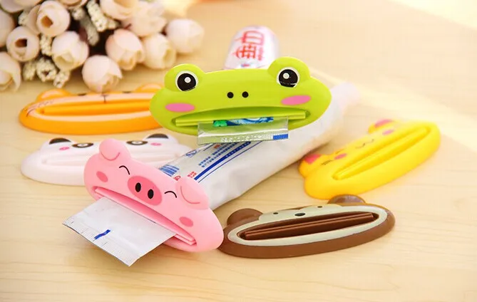 Min. order is $ 7 (mix order) PM081 manual creative fashion cartoon toothpaste squeezer cleanser | Дом и сад