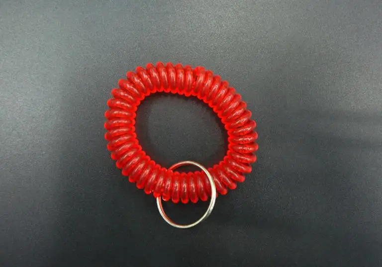 500 шт. тянущиеся спиральные Брелоки для ключей на запястье пластиковые Пружинные