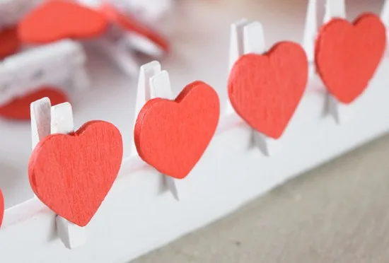 Натуральные Деревянные Мини-прищепки с красными сердцами-День Святого Валентина