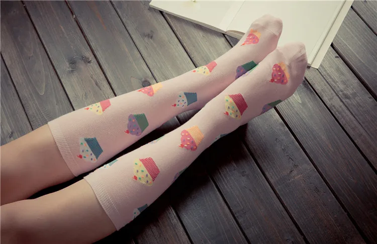 Harajuku/Гольфы с рисунком кексов для женщин, девушек, девочек, модные, новинка, забавные, до бедра, розовые, белые, высокие, японские носки