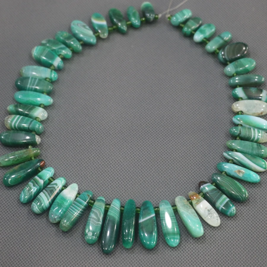 

8*15mm 38pcs Green Stone Point Pendant Beaded, Natural Druzy Faceted Stone Beads Gems Connector Pendant, 15.5inch Strand