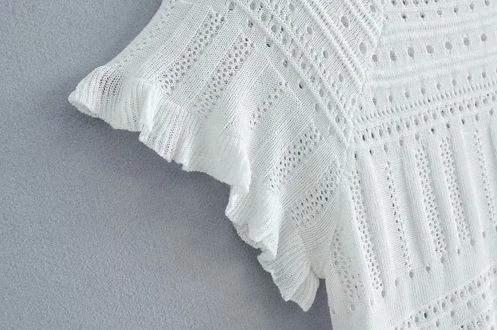 2019 women fashion black white color hollow out casual knitting blouse shirts ruffles chemise chic femininas tops |