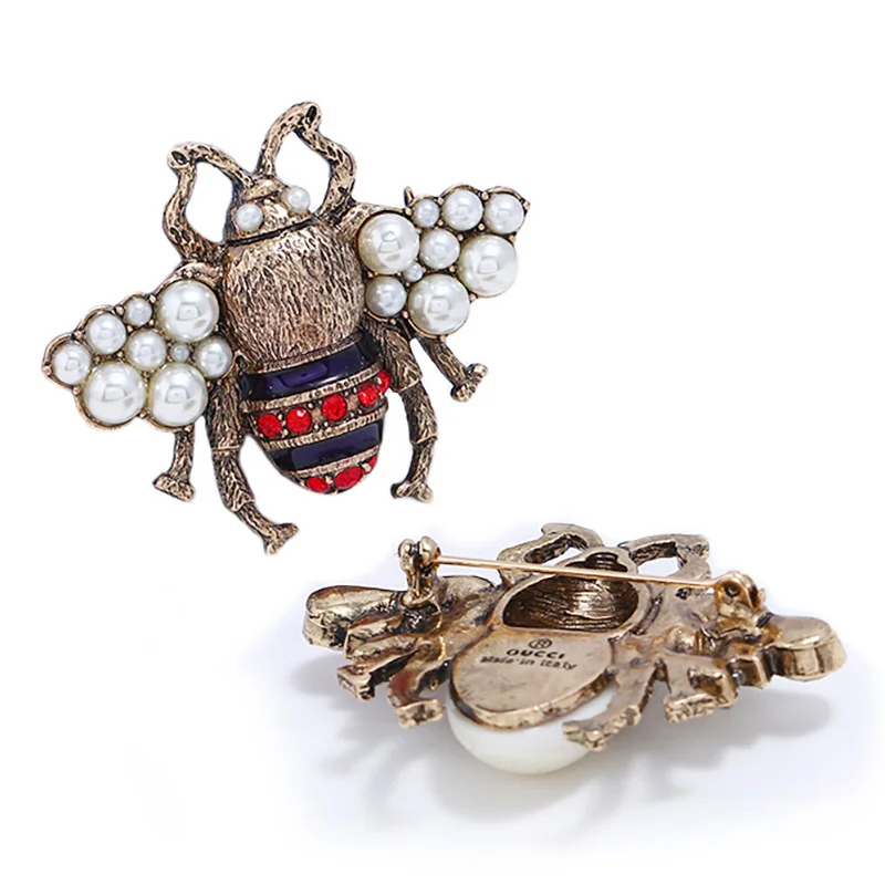 Сплав Краски стерео жемчужина Pin Rhineston прекрасный новый пчелы брошь на рюкзак