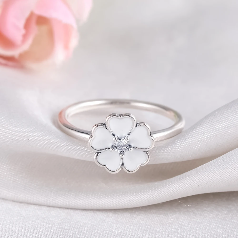 DEVOLOVE Trendy with White Enamel Flower Finger Ring Women Cheap For Party Accessories anillo CRI1103-B Dropshipping | Украшения и