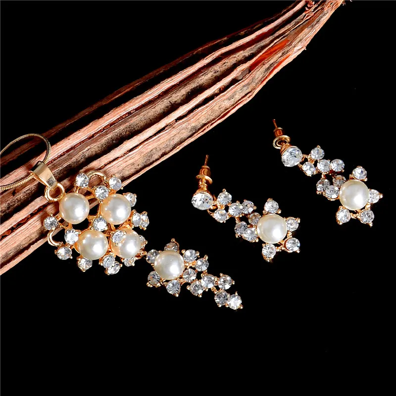 Комплект из колье и серёг с искусственным жемчугом|earring necklace organizer|necklace pedantearring