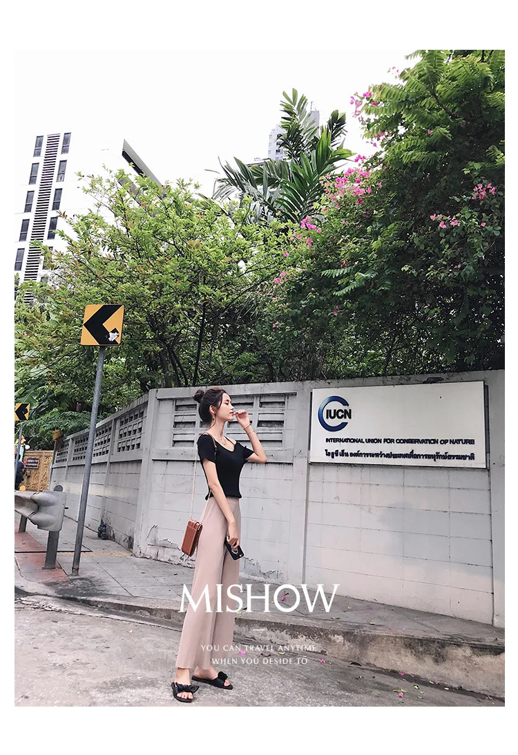 Mishow Женская футболка топ с открытыми плечами MX18B5163