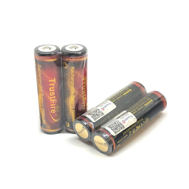 Wholesale 100pcs/lot TrustFire 18650 Golden Protected Battery 3.7V 3000mAh Rechargeable Lithium Batteries For Flashlights Torch