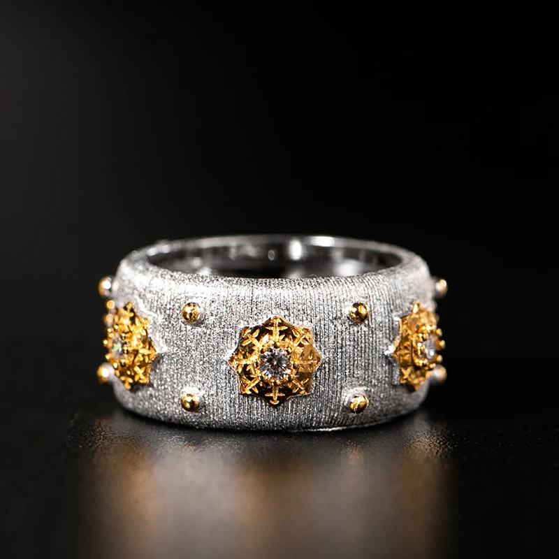 

Женское ювелирное изделие из серебра 925 пробы в винтажном стиле