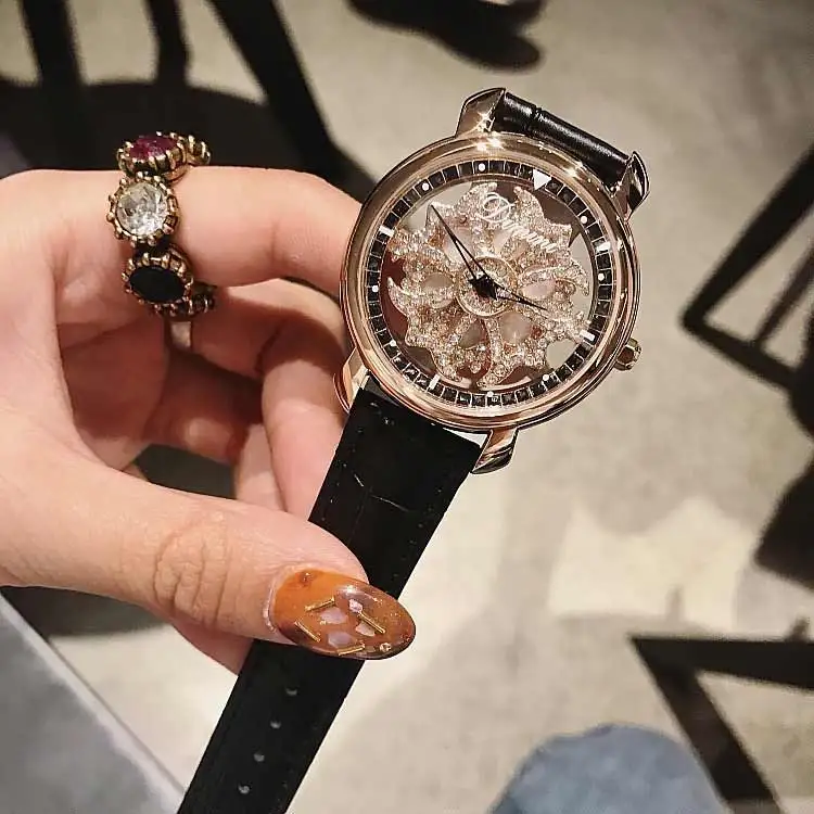Женские кварцевые часы с вращающимся циферблатом Роскошные