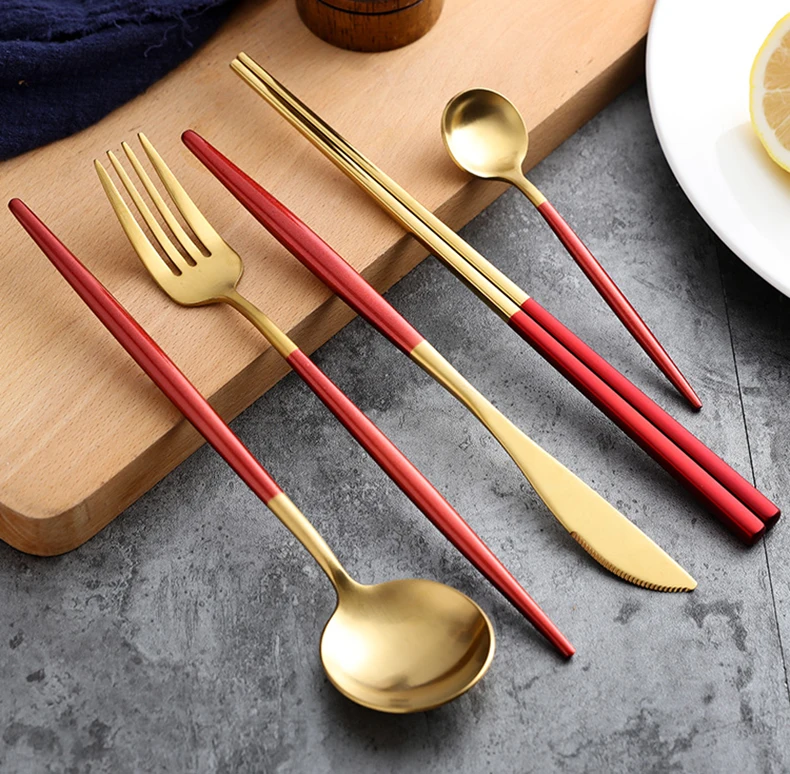 24 шт./компл. набор посуды 304 Нержавеющая сталь черный набор столовых приборов Ножи Вилки Набор посуды золотой пластине Прямая
