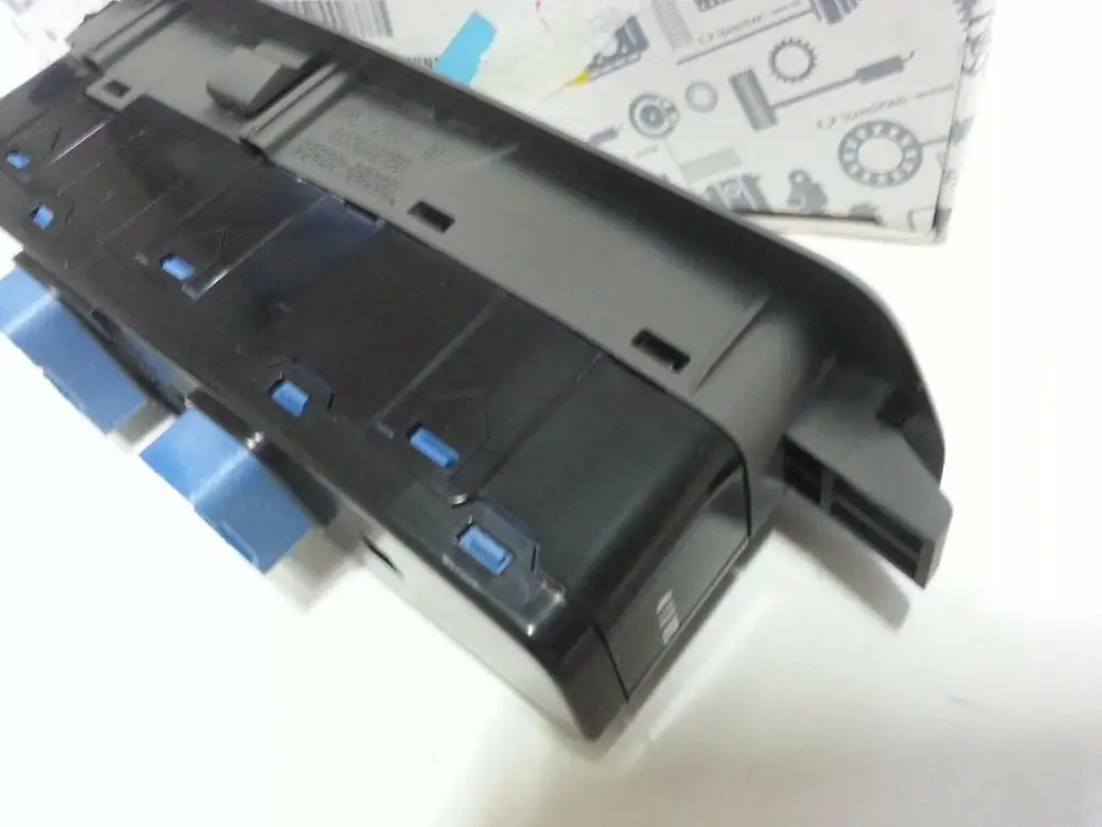 OEM 8582008001ABA серый стеклоподъемник контроллер передней двери стеклоподъемника Главный переключатель для Ssangyong Rexton 2001-2003 8582008001ABA