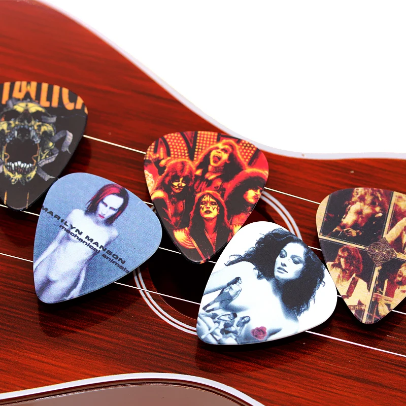 

SOACH 50pcs Bass Guitar picks pick Plucked Instrumento Accessories Guitar / Acoustic guitar ukulele Parts Deep purple band