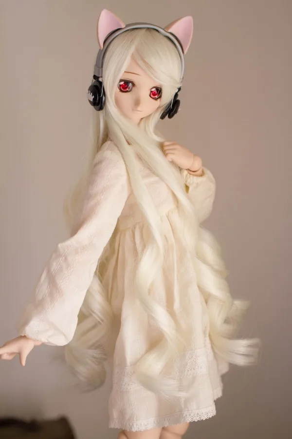 

BJD doll wigs High-temperature wire for 1/3 BJD DD SD Uncle doll long keiskei white color spring-curly hair
