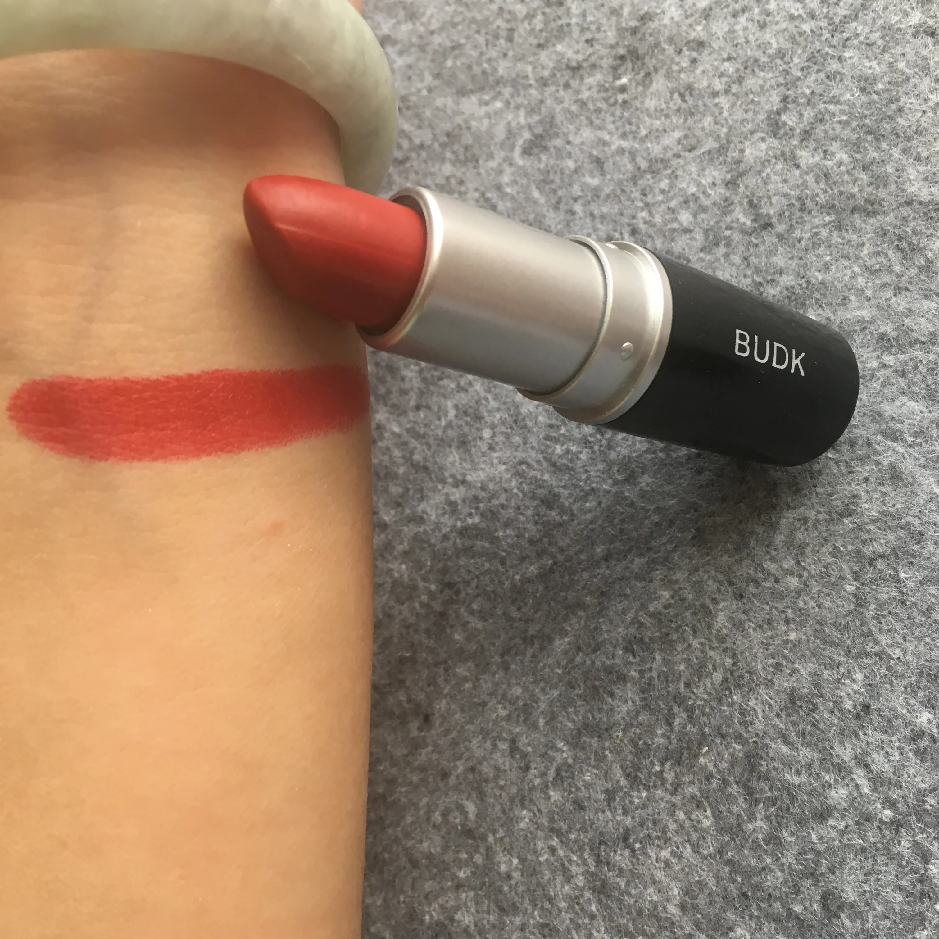 BM01 RUBY WOO 12 шт. Косметика Макияж матовый пуля Губная помада длительный Водонепроницаемый Для женщин ruby woo розового и фиолетового цветов бархат Rebel doe классический бутон K - Цвет: BM01 RUBY WOO