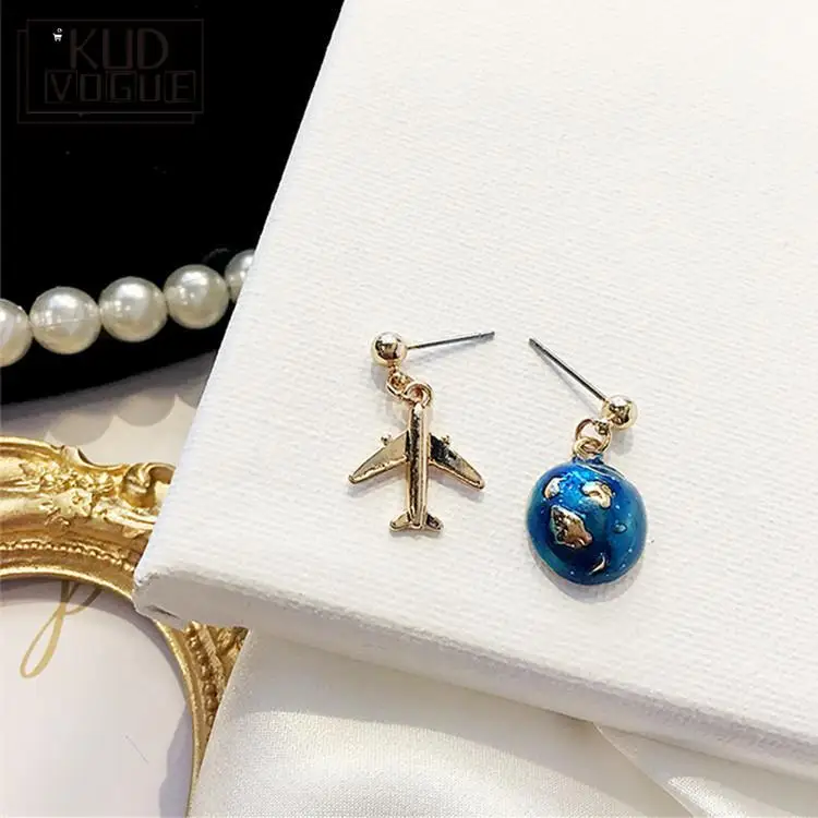 Женские серьги гвоздики в японском стиле Корейском с изображением милой голубой